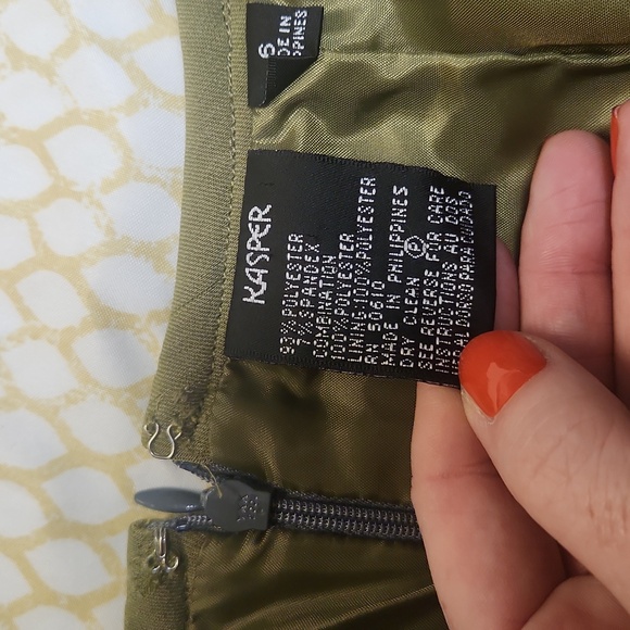 Vintage Kasper Olive Green Skirt Suit Set, Size 6 - Picture 6 of 12